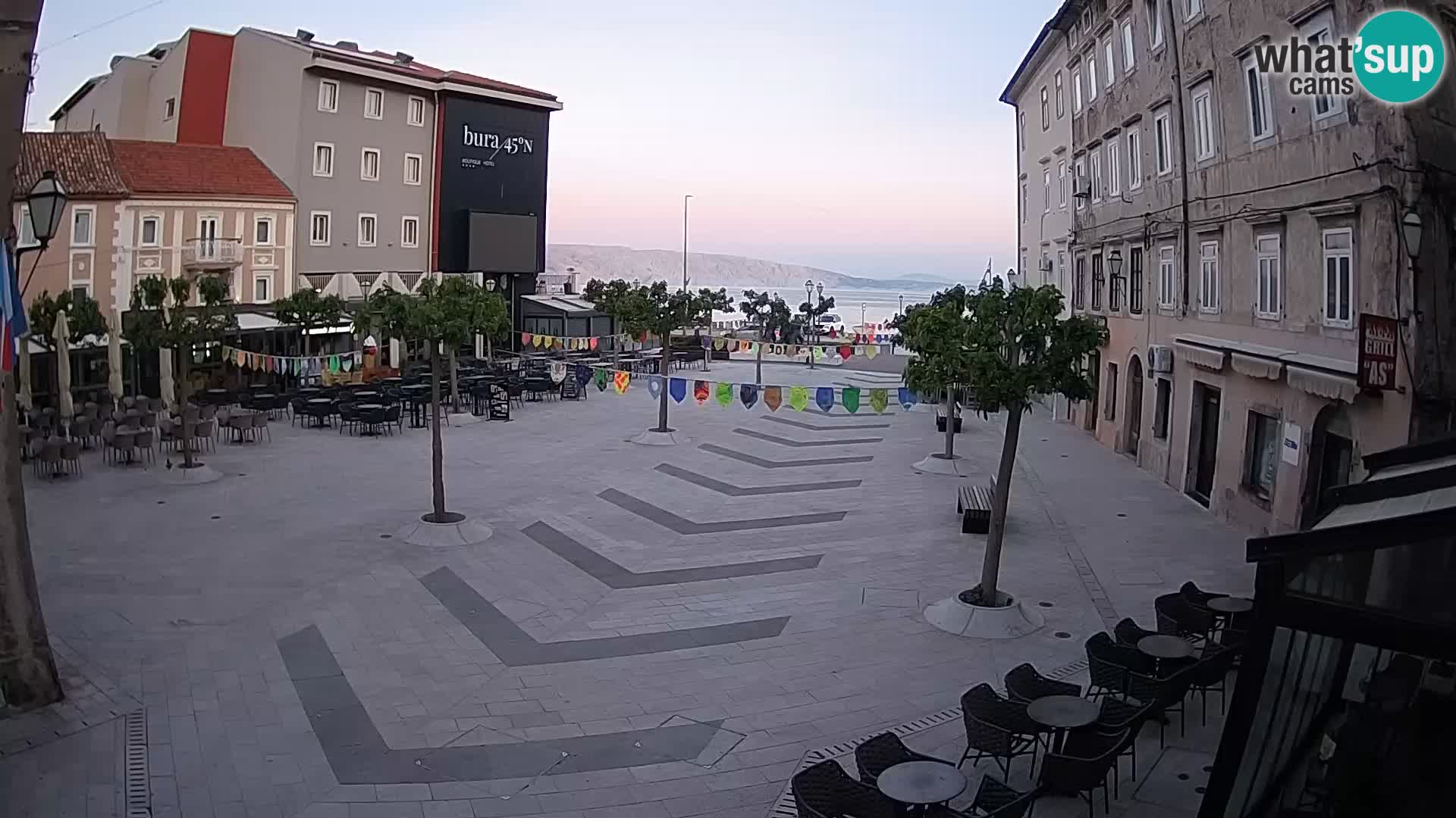 Zentrum der Stadt Senj – Pavlin platz – Live Cam Dalmatia