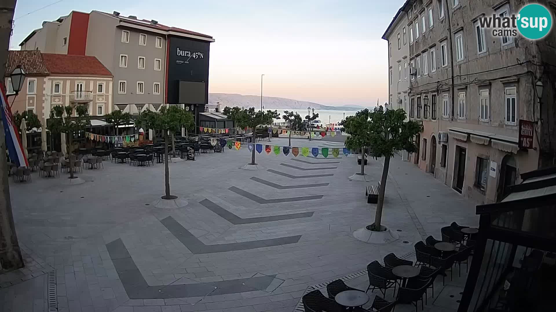 Zentrum der Stadt Senj – Pavlin platz – Live Cam Dalmatia