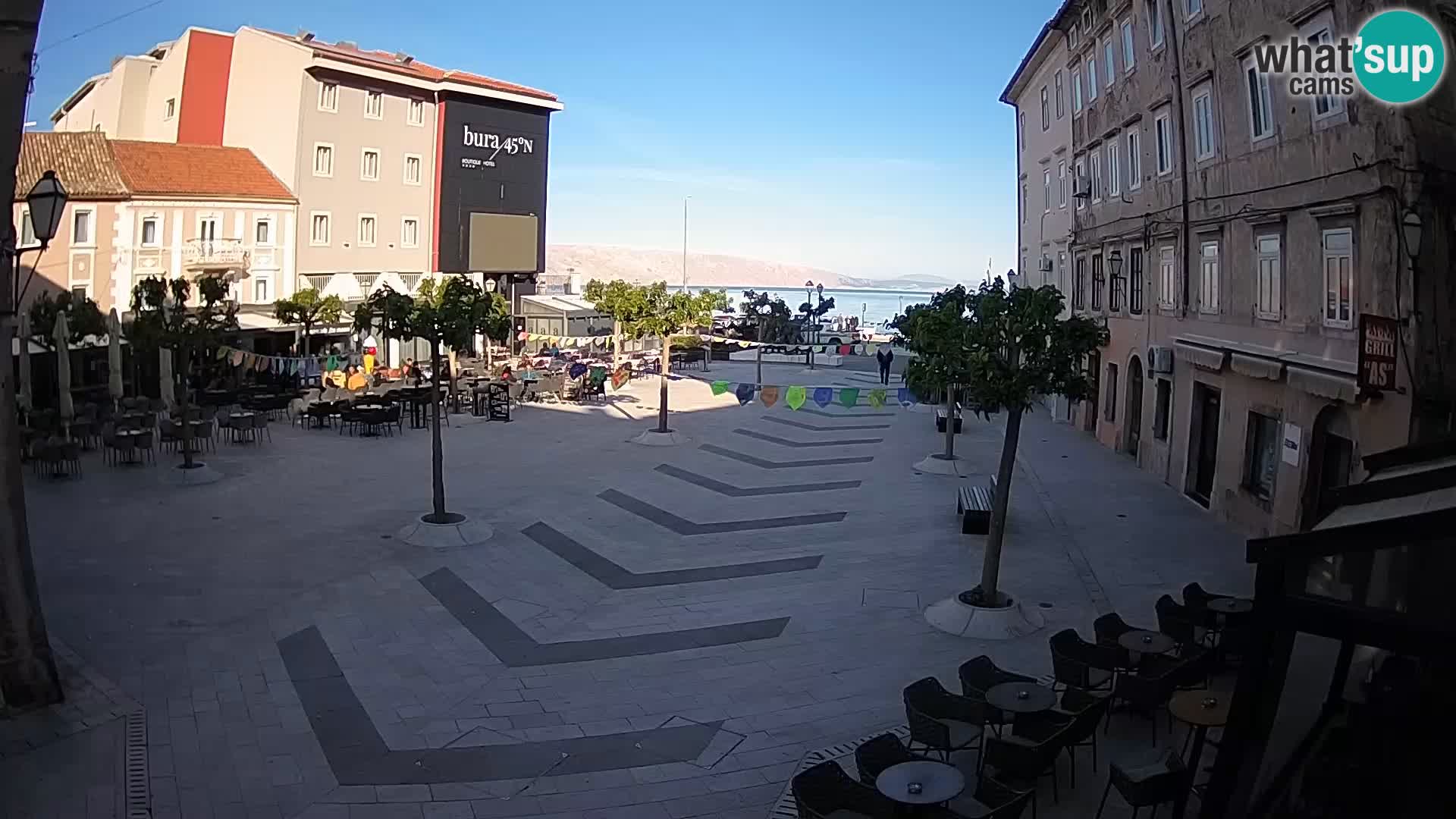 Zentrum der Stadt Senj – Pavlin platz – Live Cam Dalmatia