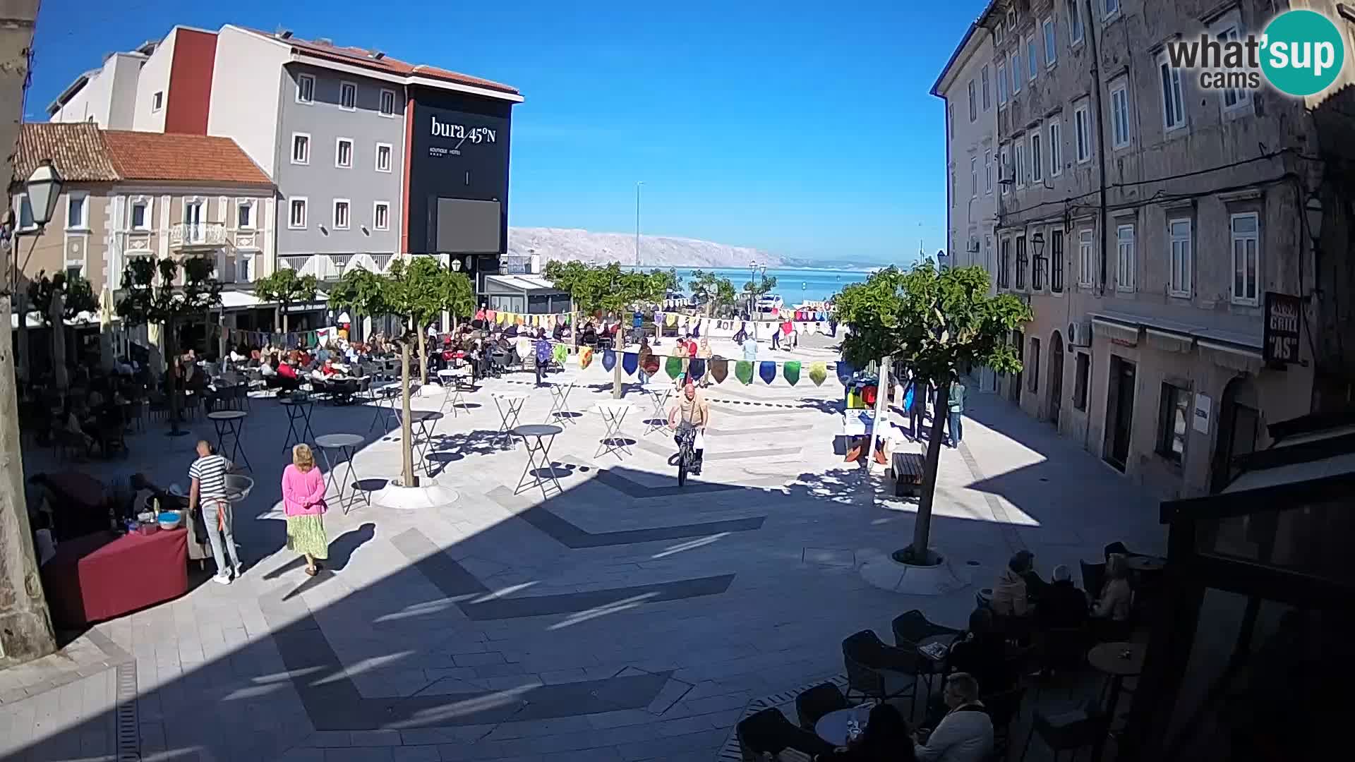 Center mesta Senj – Pavlinski trg – spletne kamere Dalmacija