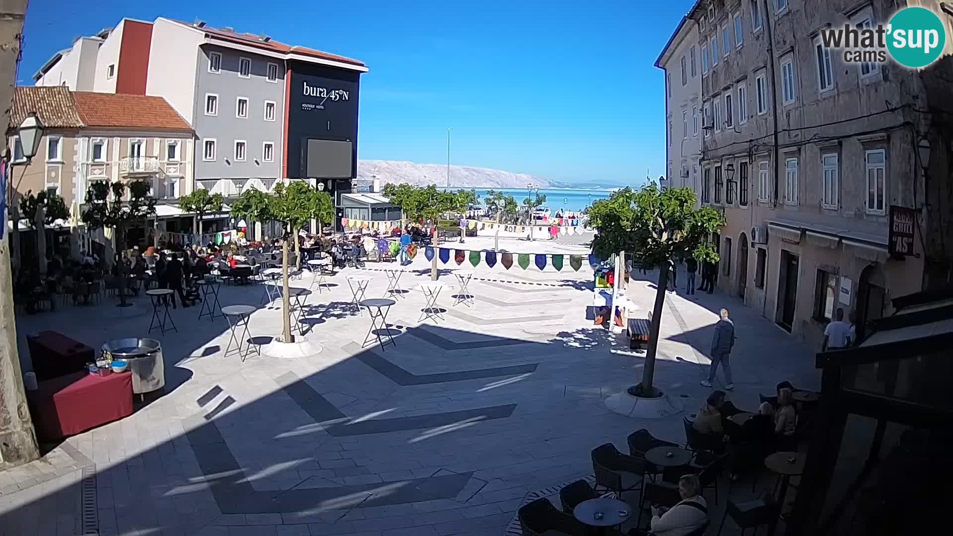 Zentrum der Stadt Senj – Pavlin platz – Live Cam Dalmatia
