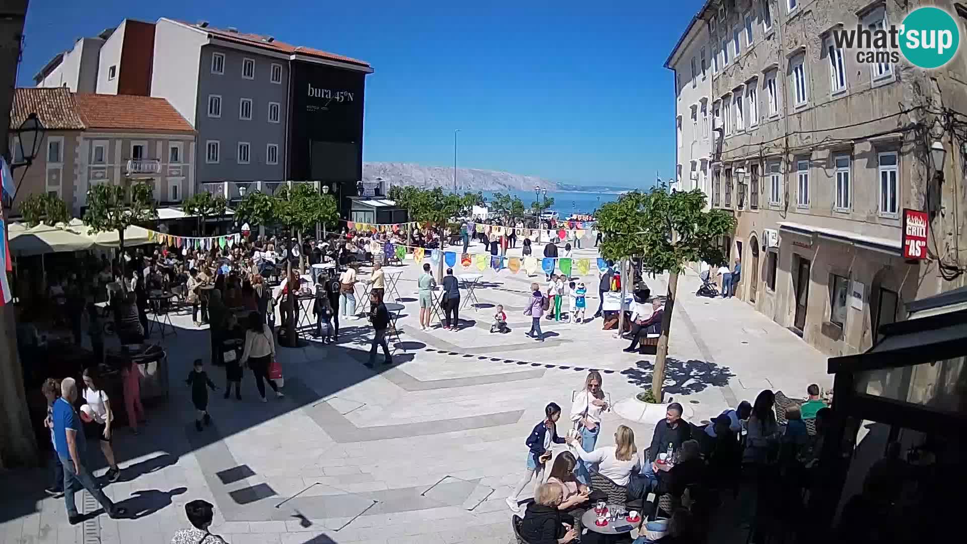 Zentrum der Stadt Senj – Pavlin platz – Live Cam Dalmatia