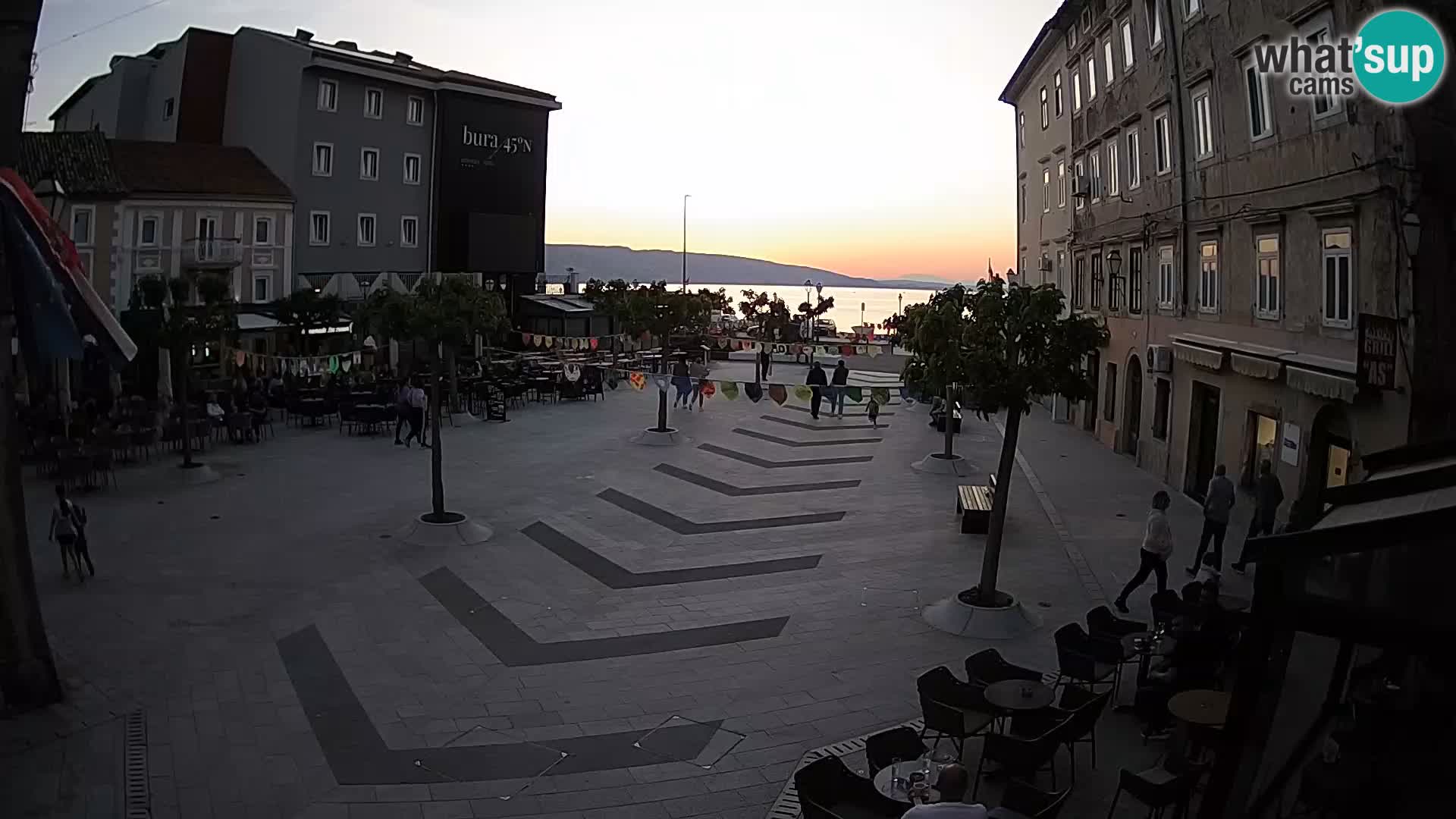 Centro de la ciudad de Senj – plaza Pavlin – Live Cam Dalmacia
