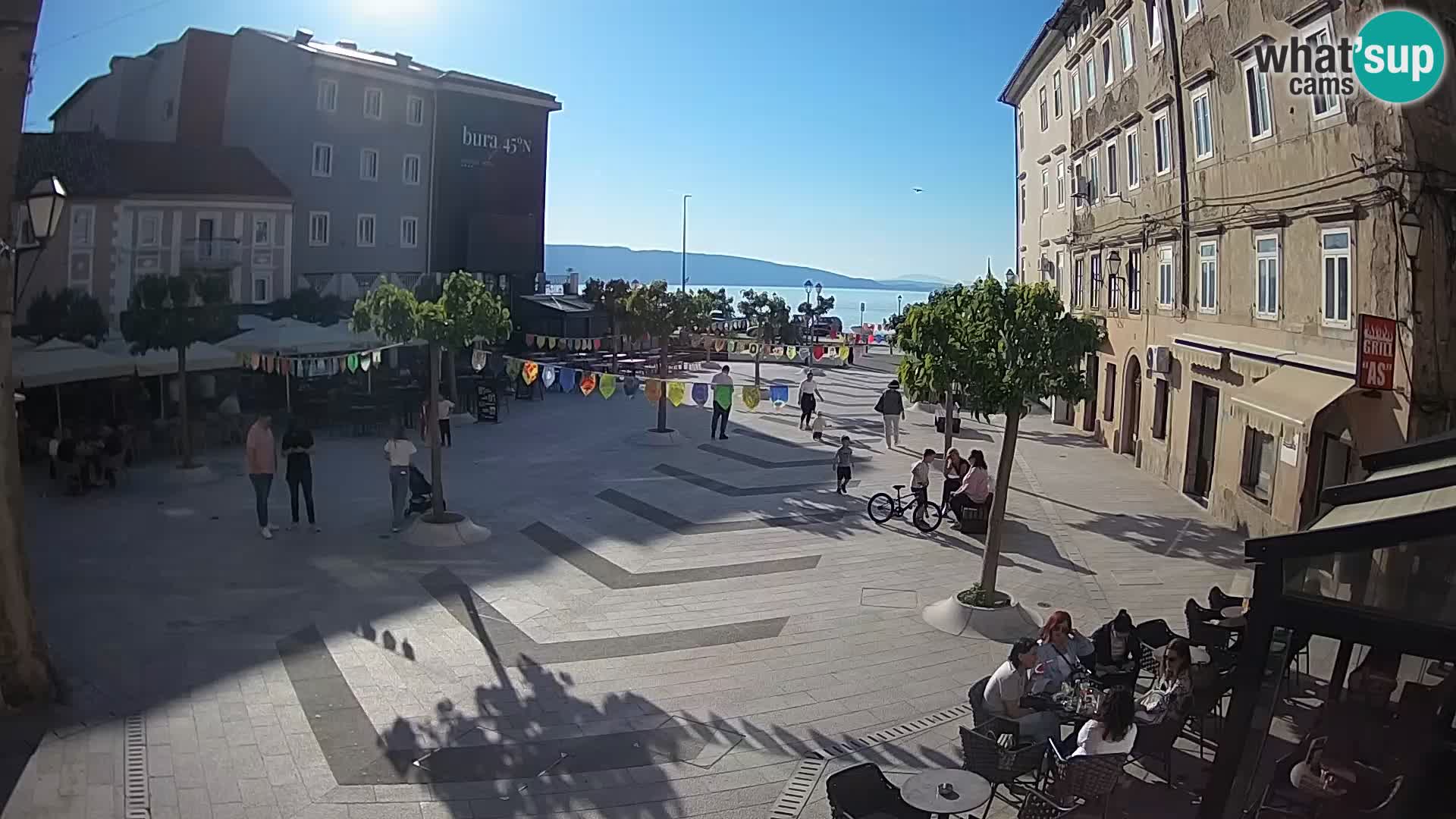 Zentrum der Stadt Senj – Pavlin platz – Live Cam Dalmatia