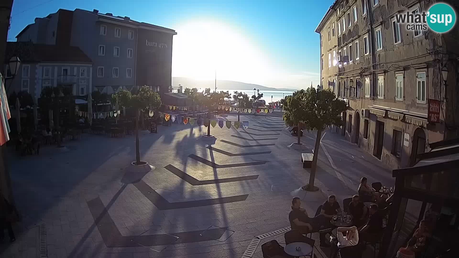 Zentrum der Stadt Senj – Pavlin platz – Live Cam Dalmatia