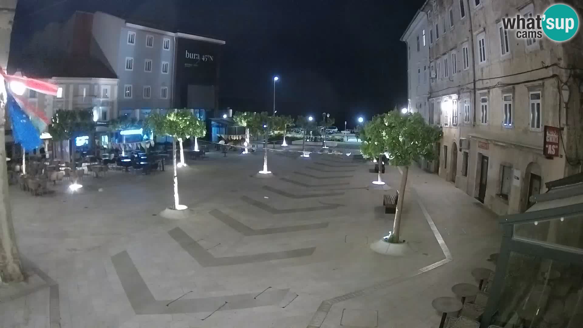 Zentrum der Stadt Senj – Pavlin platz – Live Cam Dalmatia