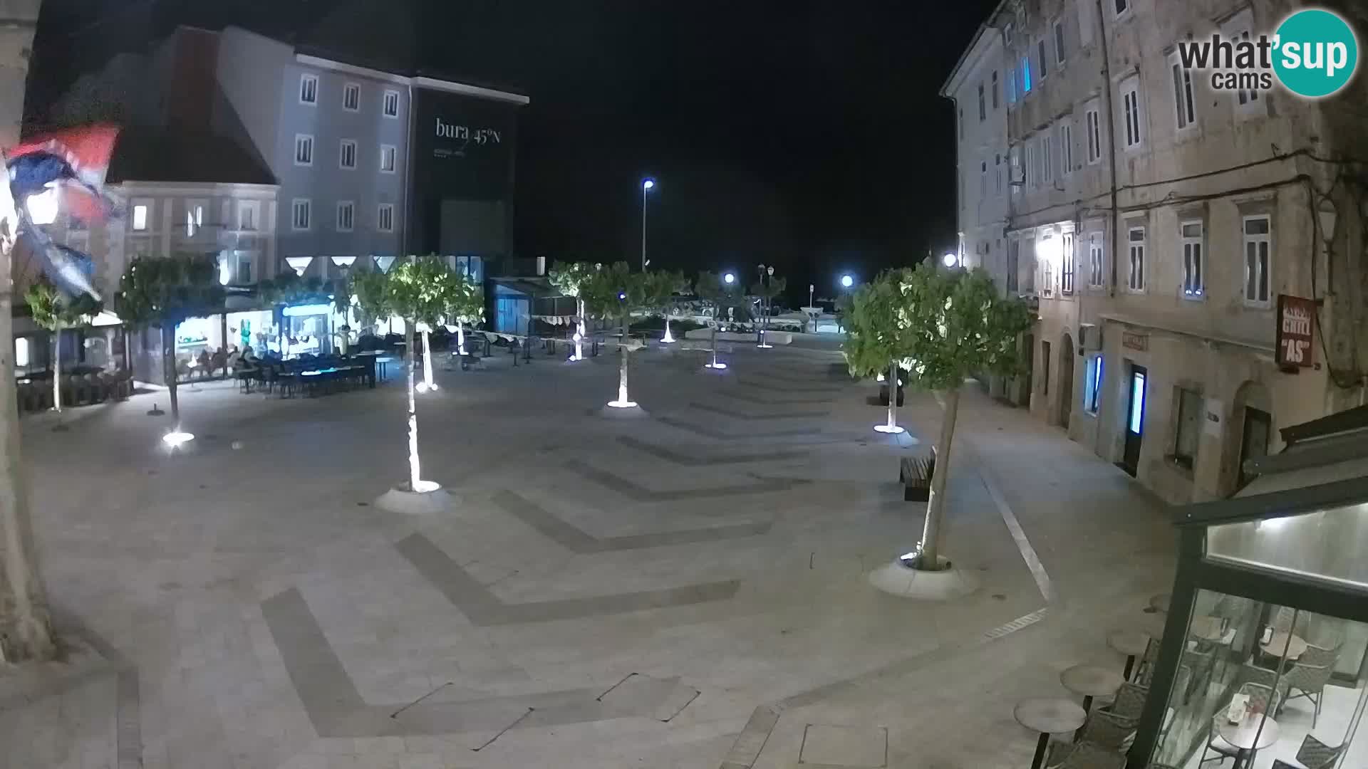 Zentrum der Stadt Senj – Pavlin platz – Live Cam Dalmatia