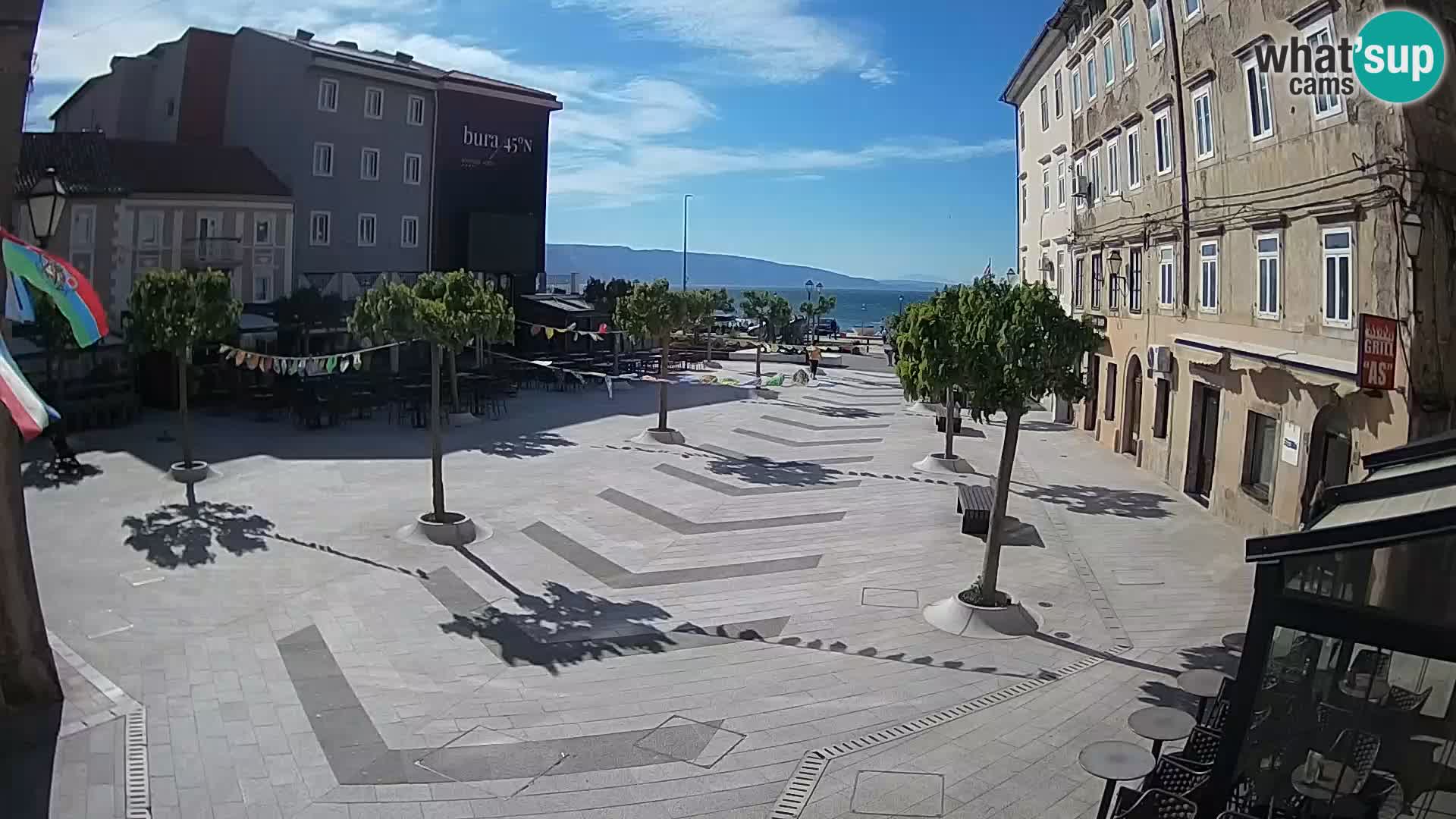 Zentrum der Stadt Senj – Pavlin platz – Live Cam Dalmatia