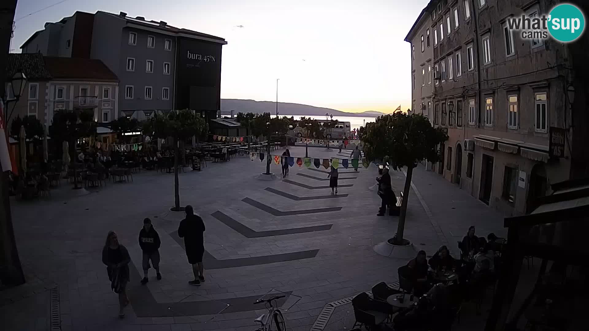 Center mesta Senj – Pavlinski trg – spletne kamere Dalmacija