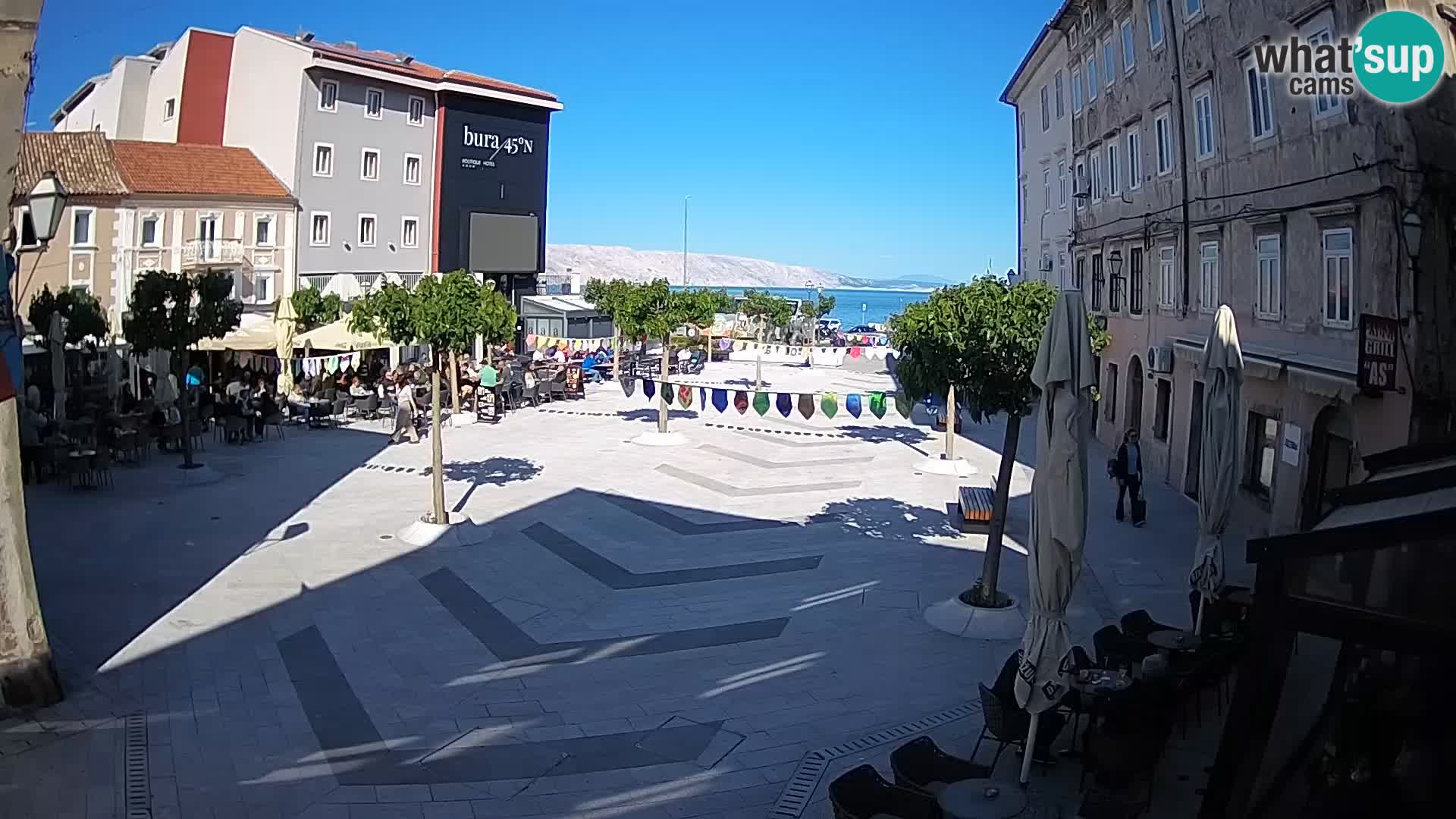 Center mesta Senj – Pavlinski trg – spletne kamere Dalmacija