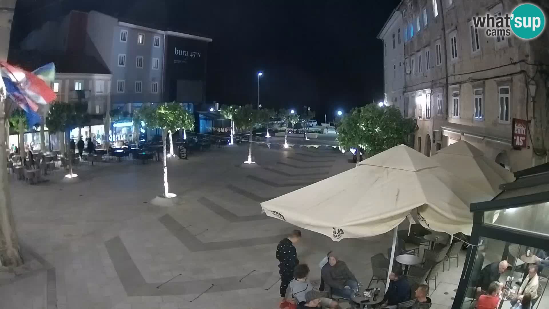Centar grada Senja – Pavlinski trg – web kamere Dalmacija