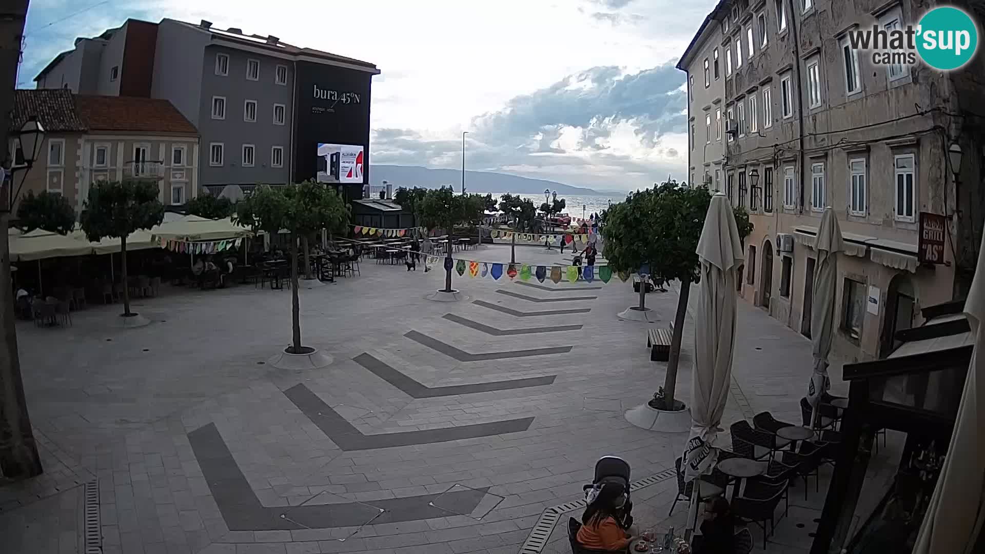 Center of Senj city – Pavlin square – Live Cam Dalmatia