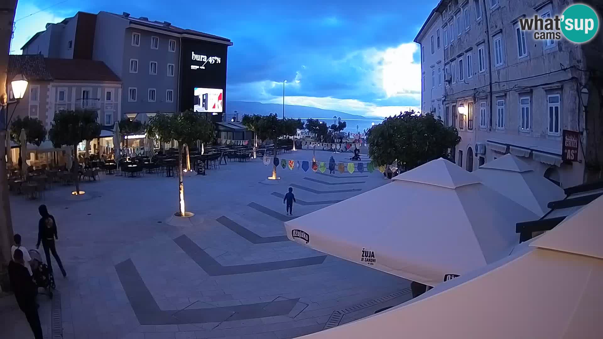 Center mesta Senj – Pavlinski trg – spletne kamere Dalmacija