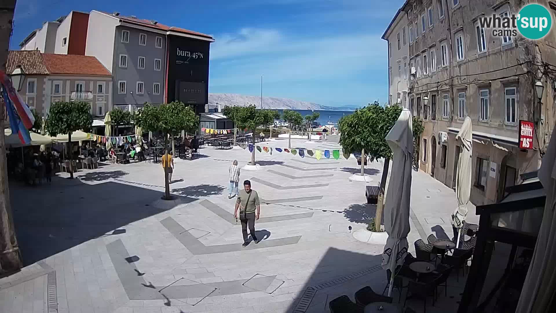 Zentrum der Stadt Senj – Pavlin platz – Live Cam Dalmatia