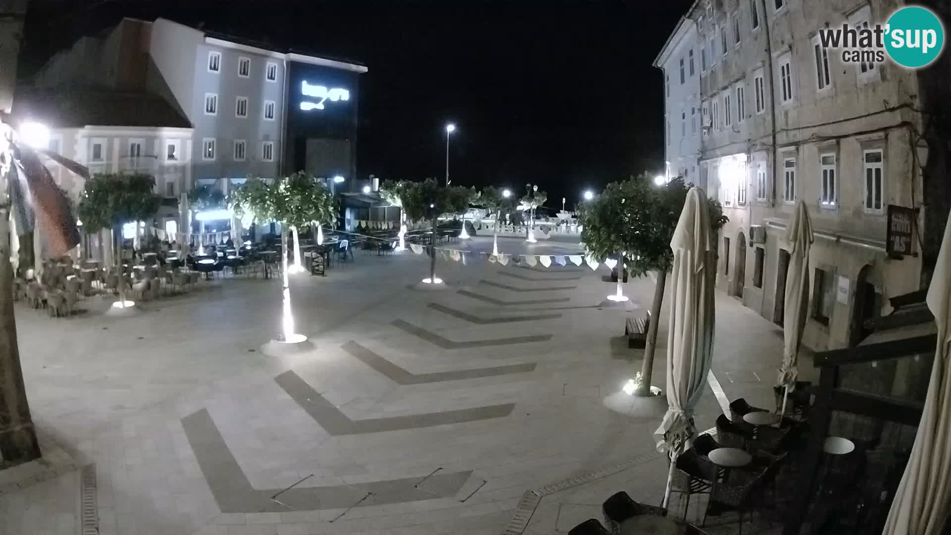 Zentrum der Stadt Senj – Pavlin platz – Live Cam Dalmatia
