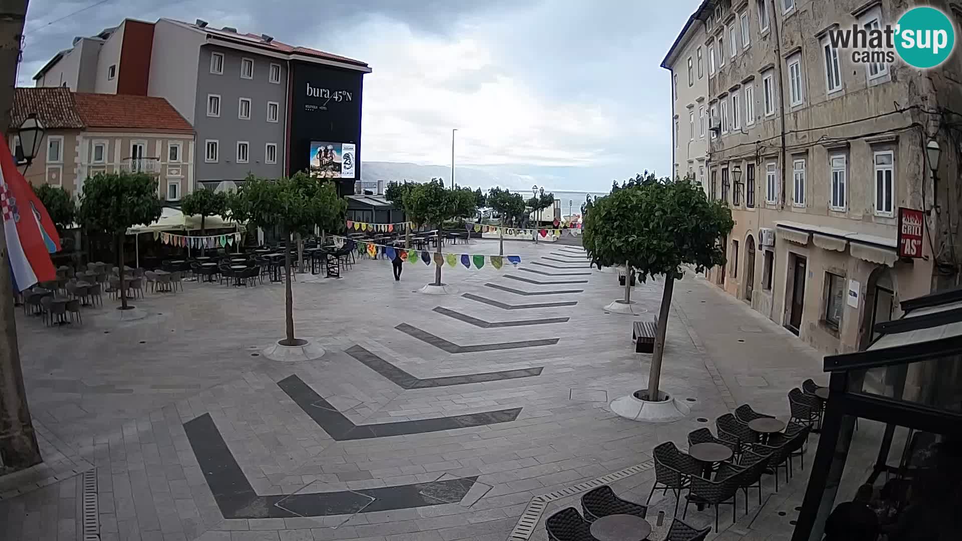 Zentrum der Stadt Senj – Pavlin platz – Live Cam Dalmatia
