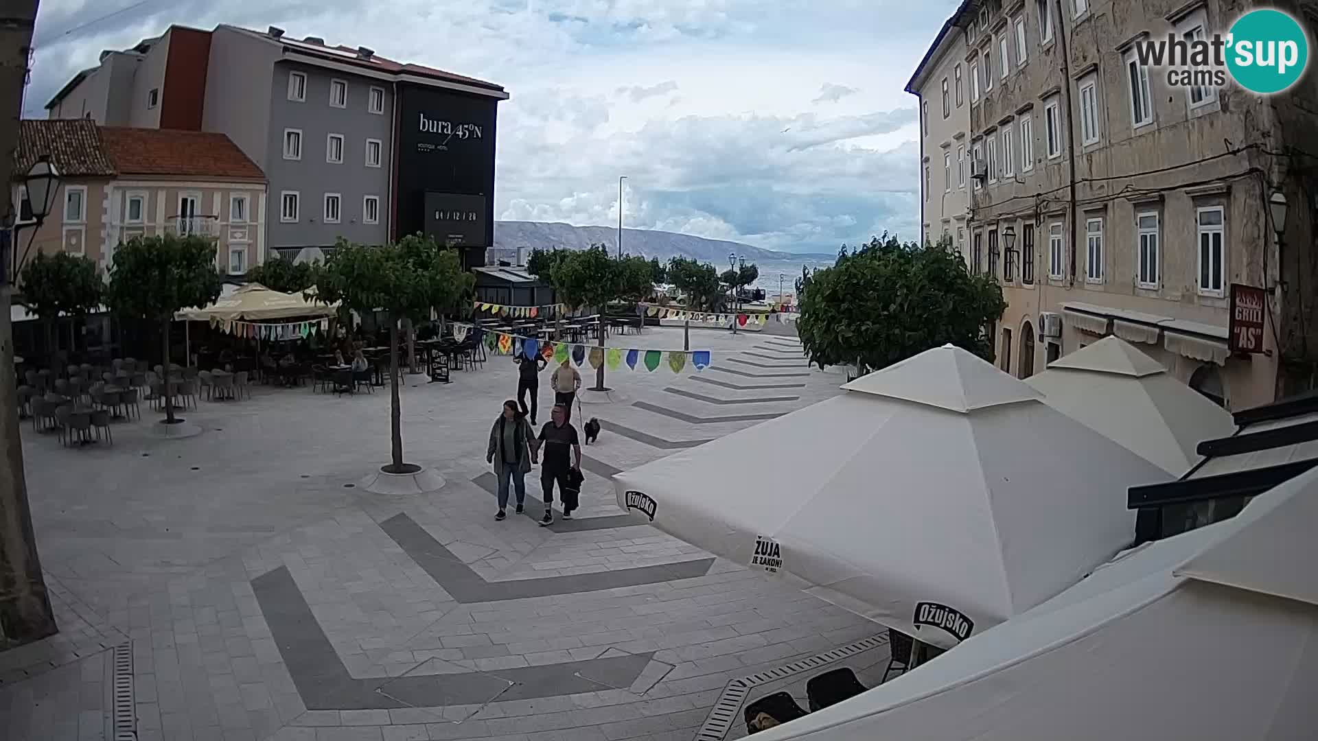 Zentrum der Stadt Senj – Pavlin platz – Live Cam Dalmatia