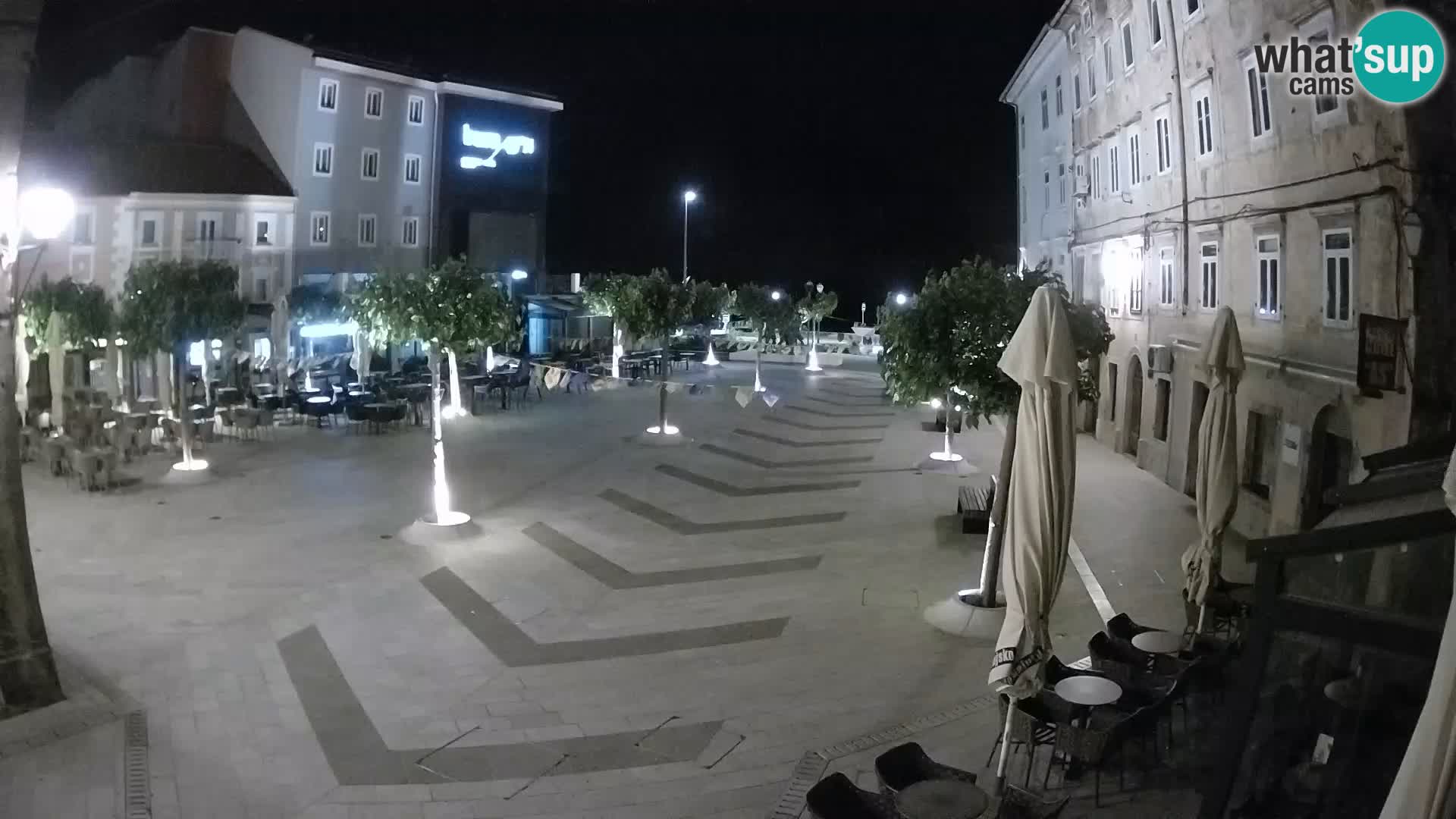 Zentrum der Stadt Senj – Pavlin platz – Live Cam Dalmatia