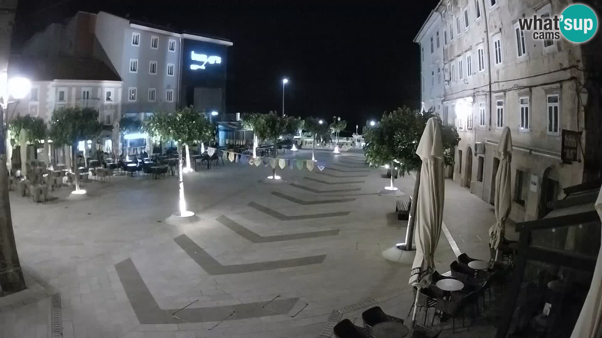 Zentrum der Stadt Senj – Pavlin platz – Live Cam Dalmatia