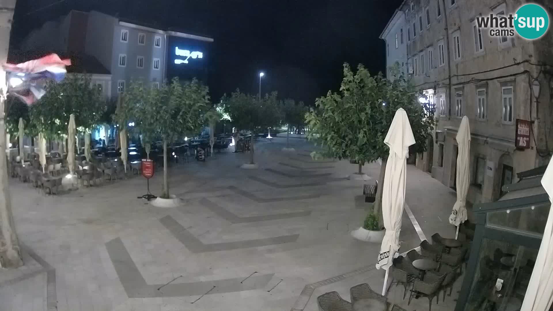 Centro de la ciudad de Senj – plaza Pavlin – Live Cam Dalmacia