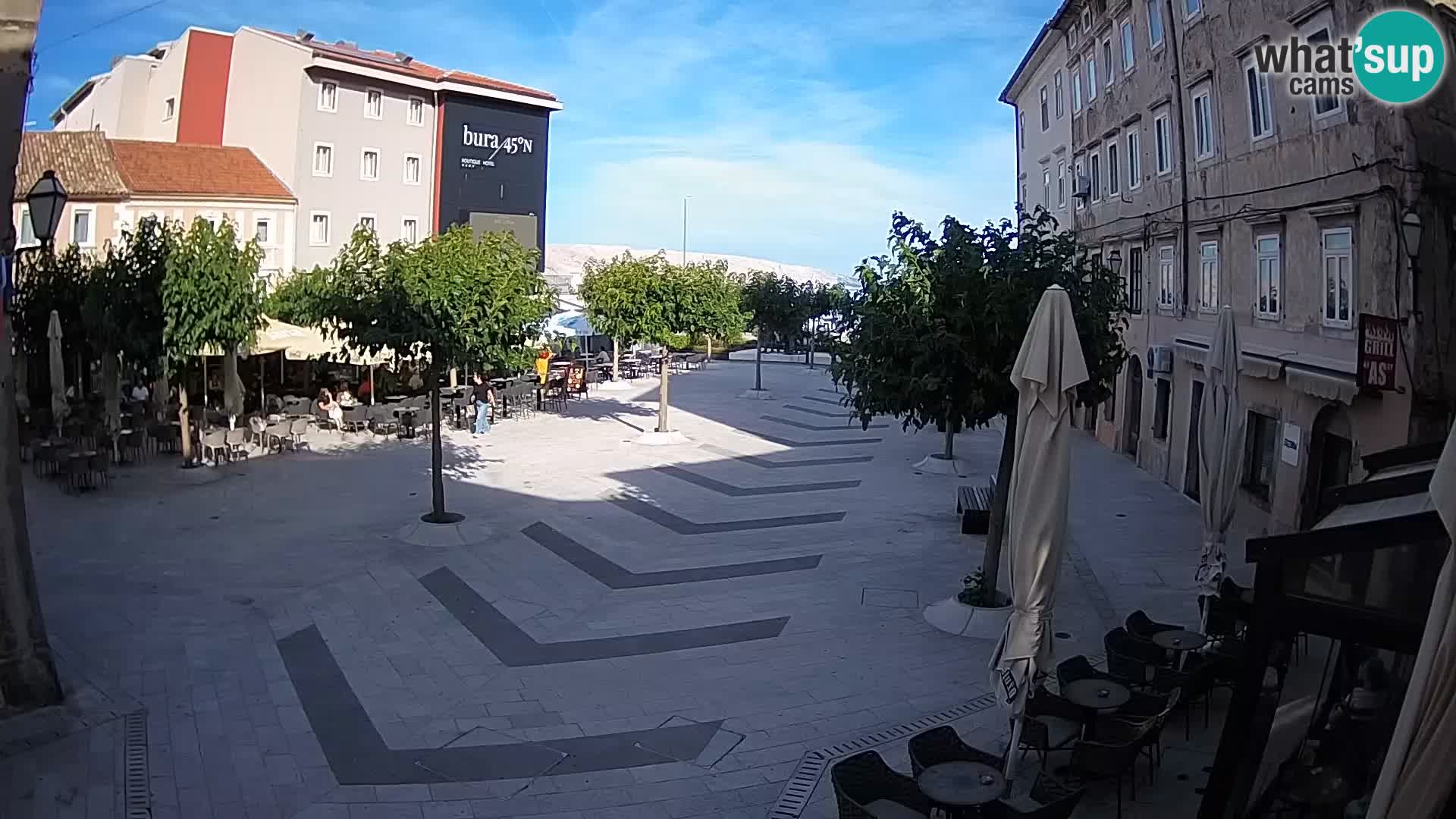 Center mesta Senj – Pavlinski trg – spletne kamere Dalmacija
