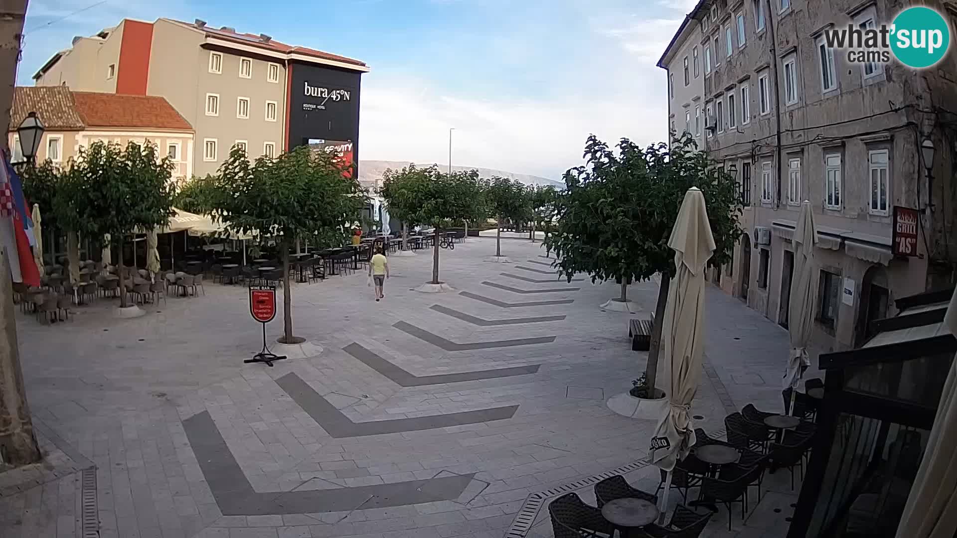 Zentrum der Stadt Senj – Pavlin platz – Live Cam Dalmatia