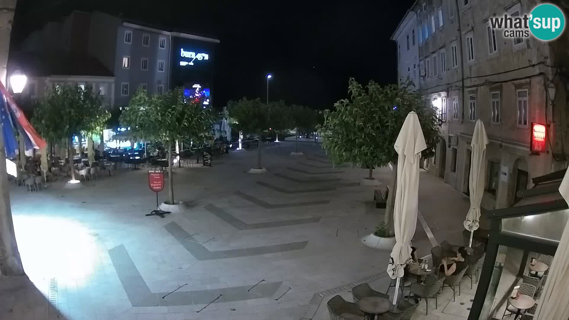 Centro de la ciudad de Senj – plaza Pavlin – Live Cam Dalmacia