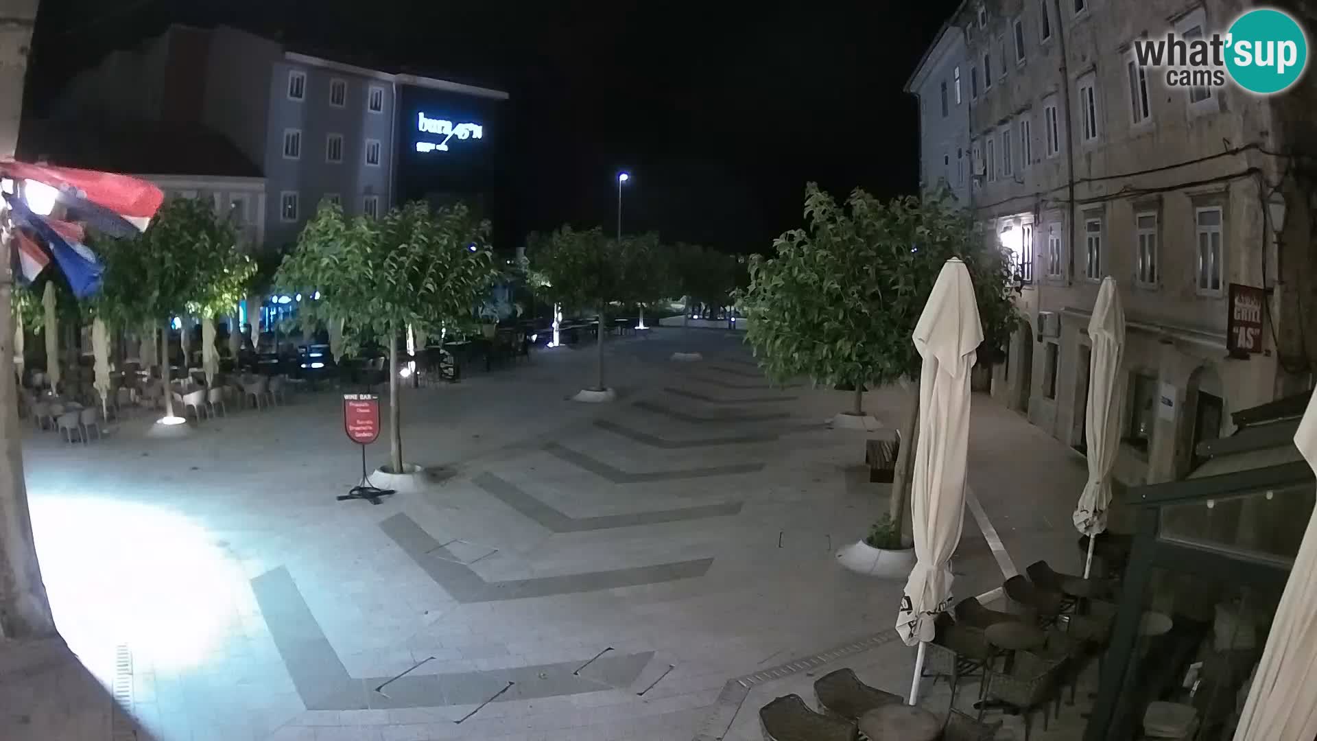 Centro de la ciudad de Senj – plaza Pavlin – Live Cam Dalmacia