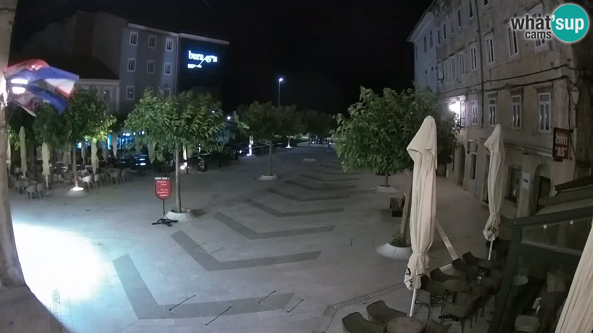 Centro de la ciudad de Senj – plaza Pavlin – Live Cam Dalmacia
