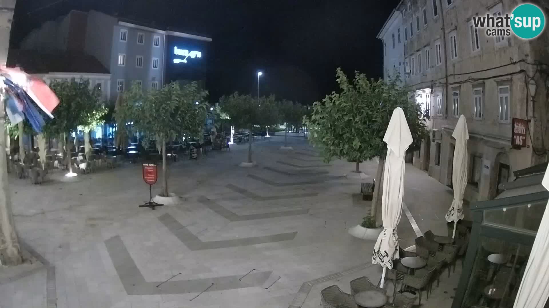 Zentrum der Stadt Senj – Pavlin platz – Live Cam Dalmatia