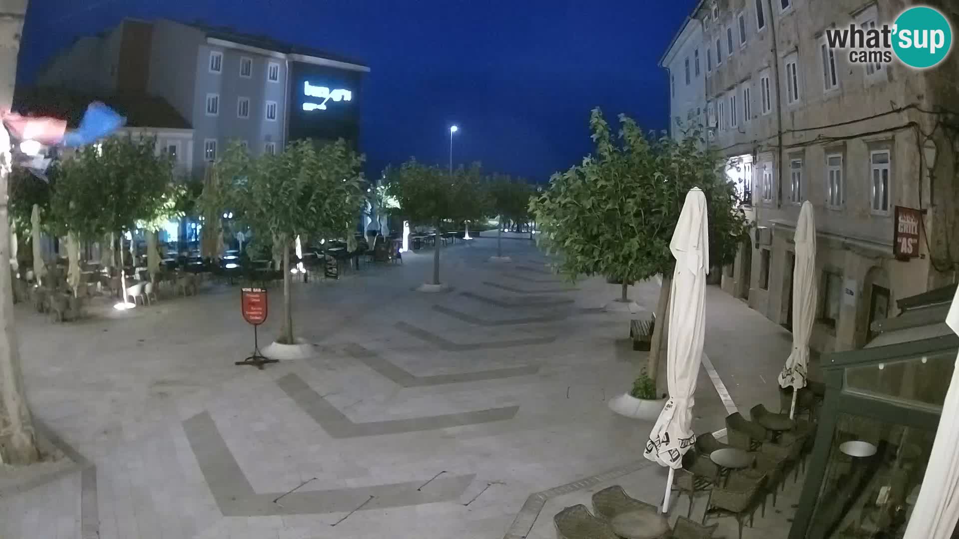 Zentrum der Stadt Senj – Pavlin platz – Live Cam Dalmatia