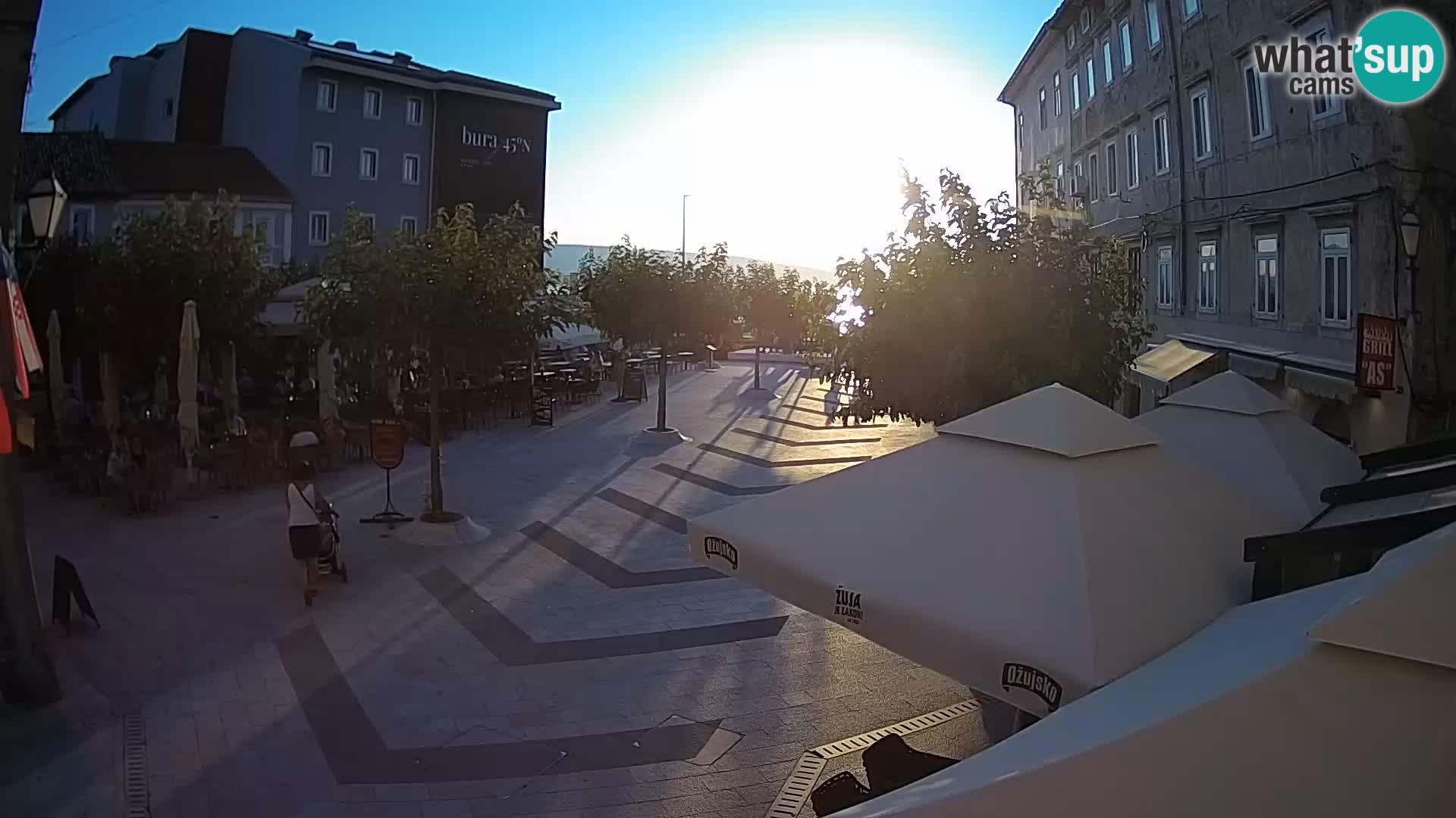 Center mesta Senj – Pavlinski trg – spletne kamere Dalmacija