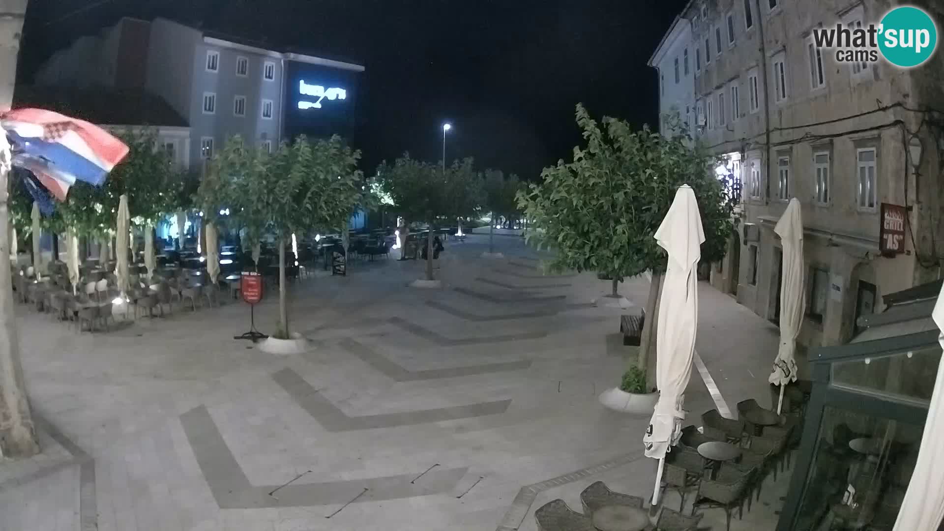 Center mesta Senj – Pavlinski trg – spletne kamere Dalmacija