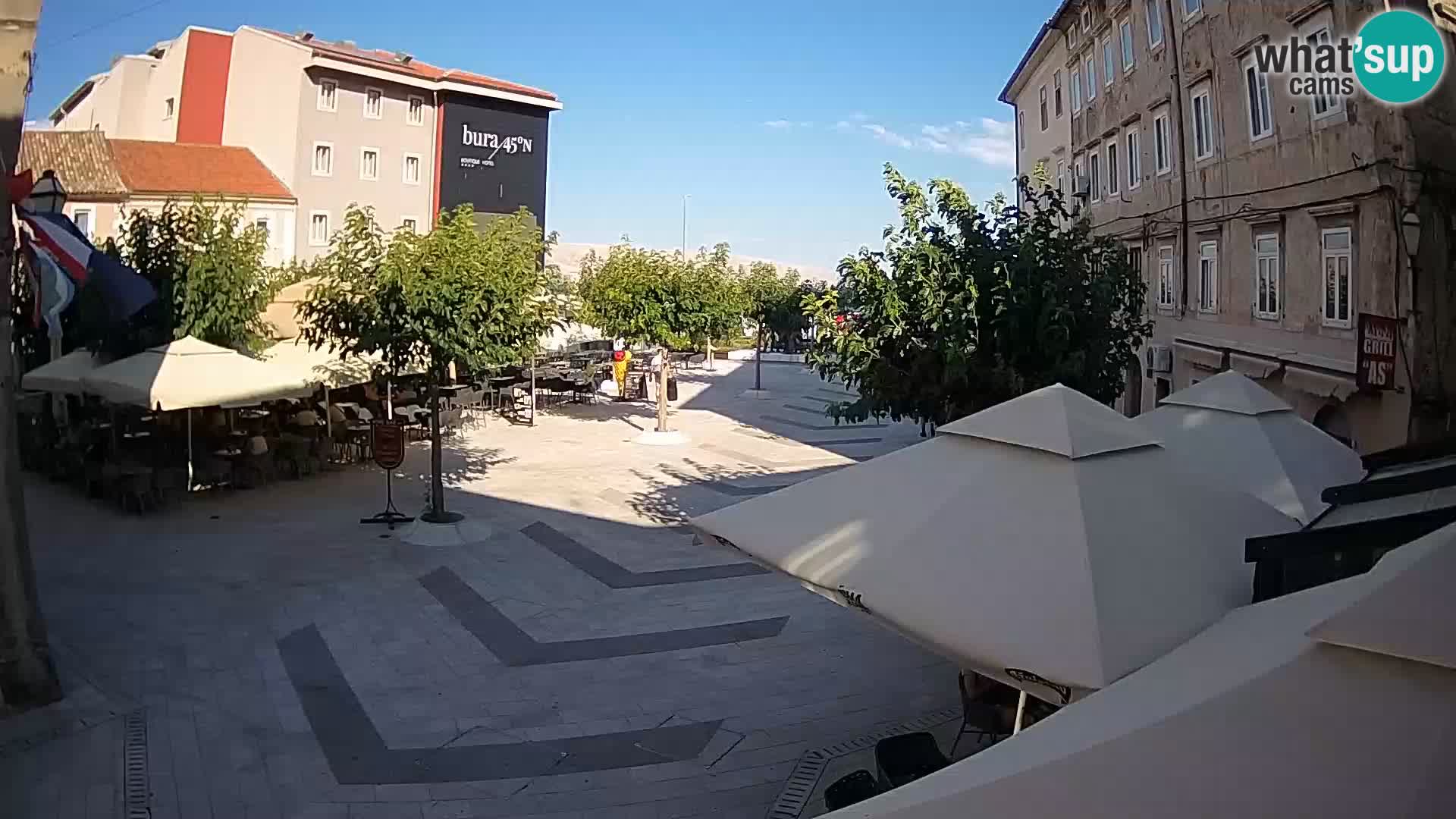 Center mesta Senj – Pavlinski trg – spletne kamere Dalmacija