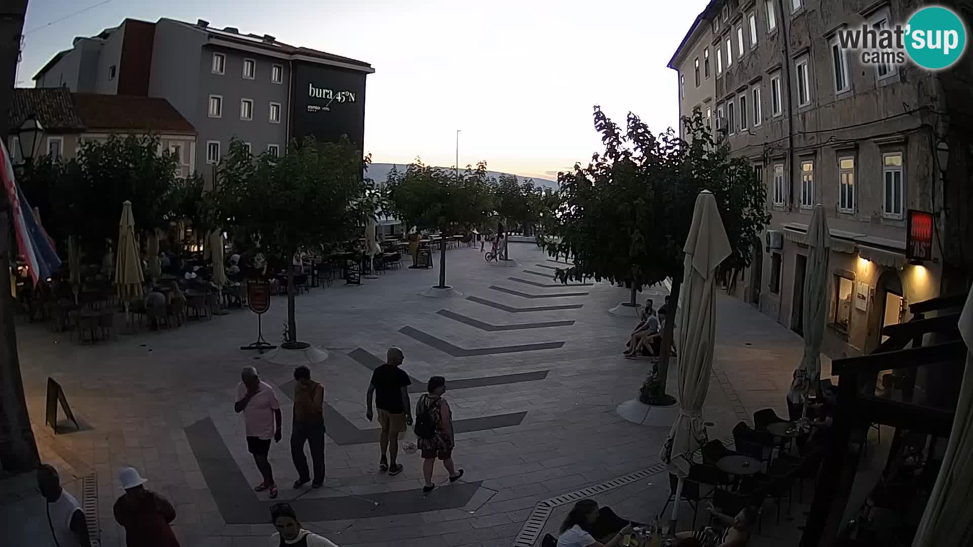 Centro de la ciudad de Senj – plaza Pavlin – Live Cam Dalmacia