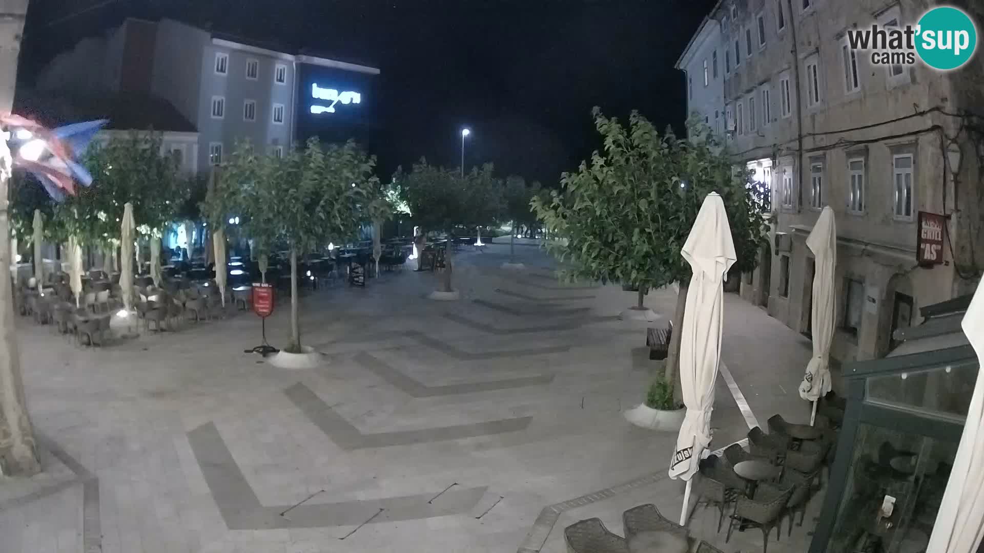 Zentrum der Stadt Senj – Pavlin platz – Live Cam Dalmatia
