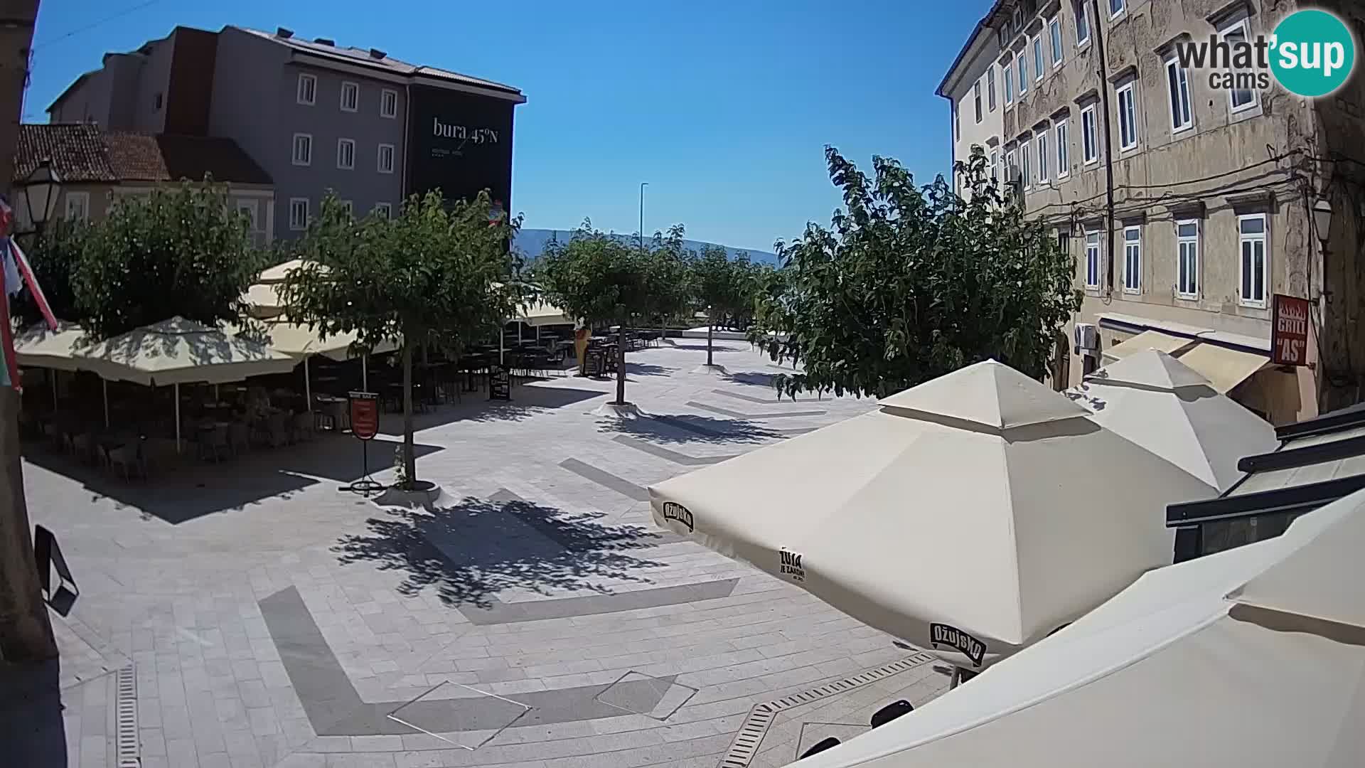 Zentrum der Stadt Senj – Pavlin platz – Live Cam Dalmatia