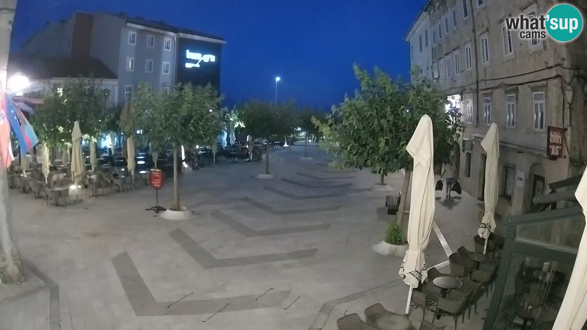 Zentrum der Stadt Senj – Pavlin platz – Live Cam Dalmatia
