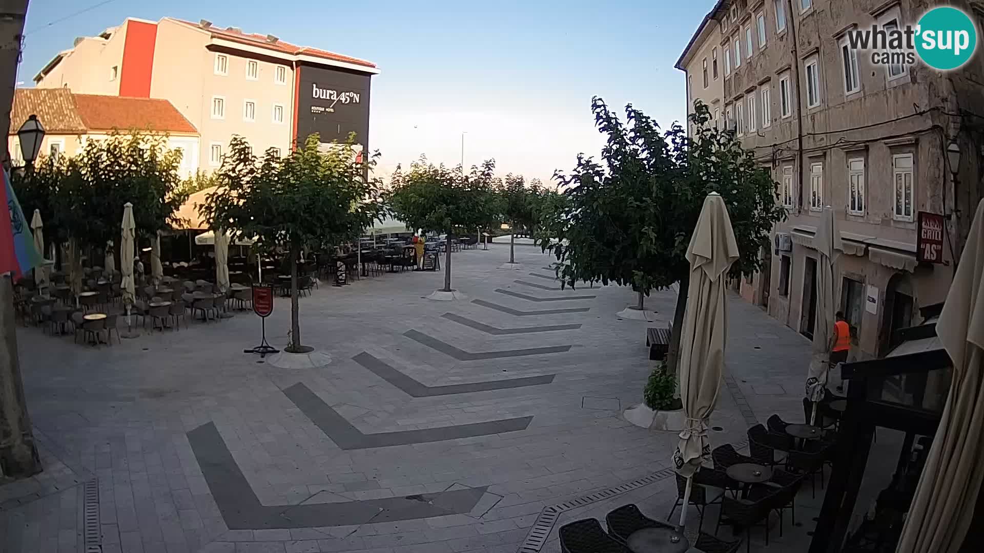 Center mesta Senj – Pavlinski trg – spletne kamere Dalmacija