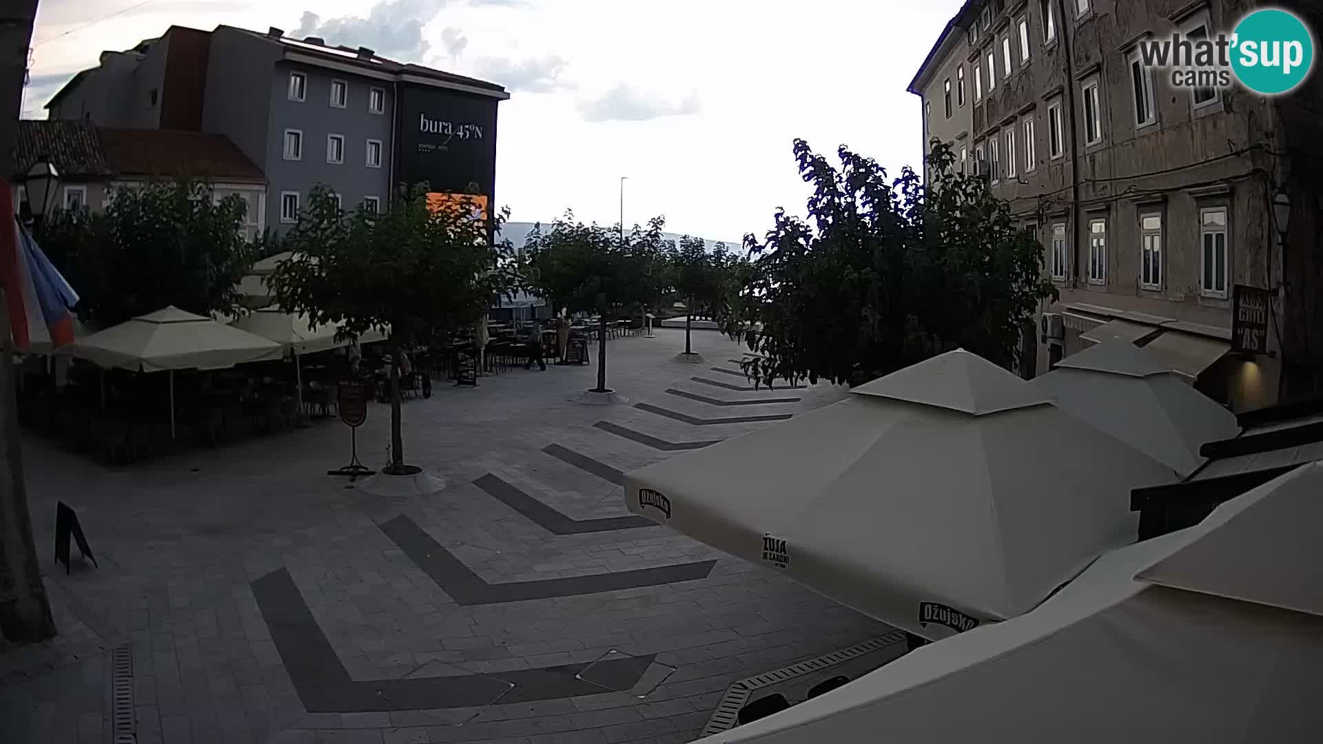 Zentrum der Stadt Senj – Pavlin platz – Live Cam Dalmatia