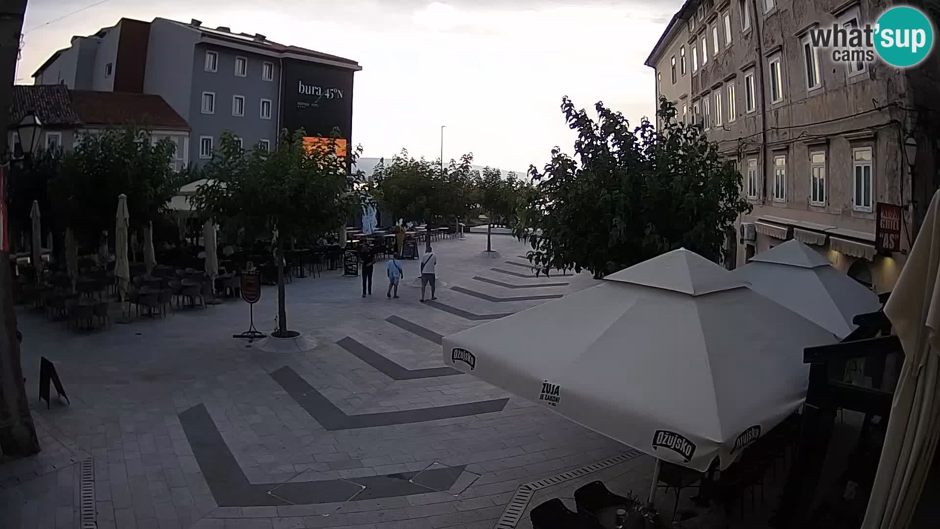 Center mesta Senj – Pavlinski trg – spletne kamere Dalmacija