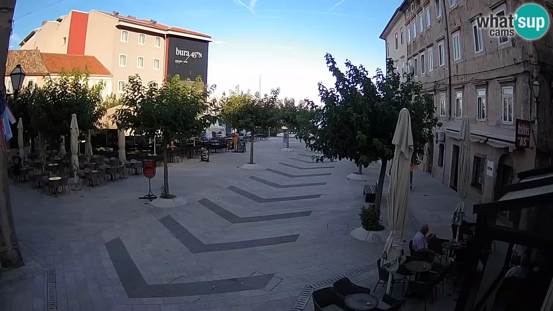 Centro de la ciudad de Senj – plaza Pavlin – Live Cam Dalmacia