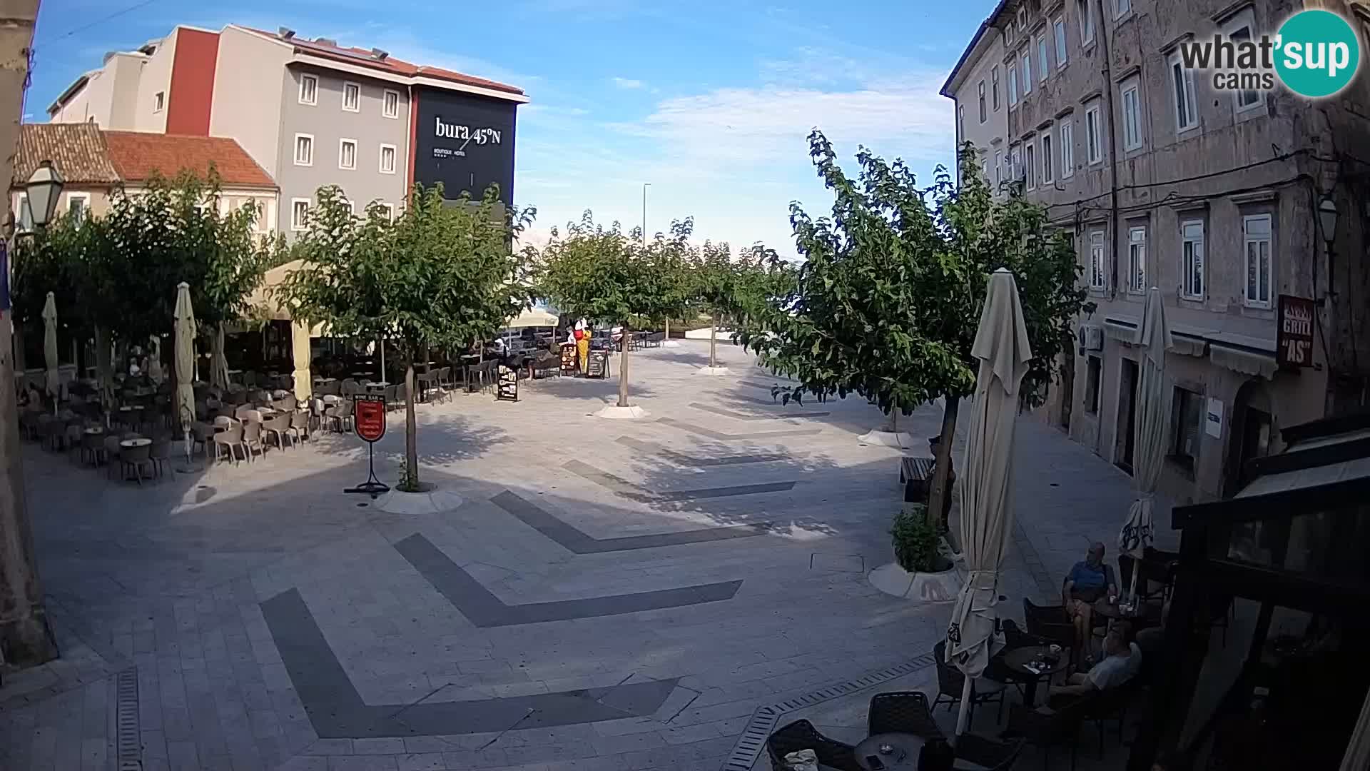 Centro de la ciudad de Senj – plaza Pavlin – Live Cam Dalmacia