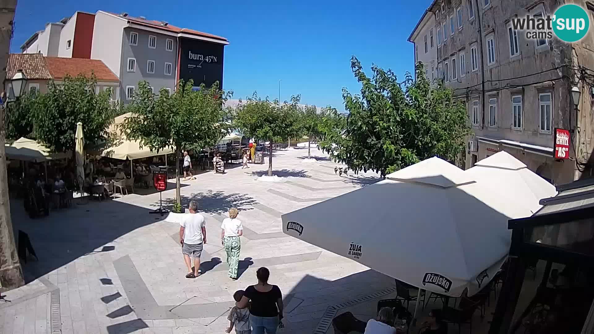Zentrum der Stadt Senj – Pavlin platz – Live Cam Dalmatia
