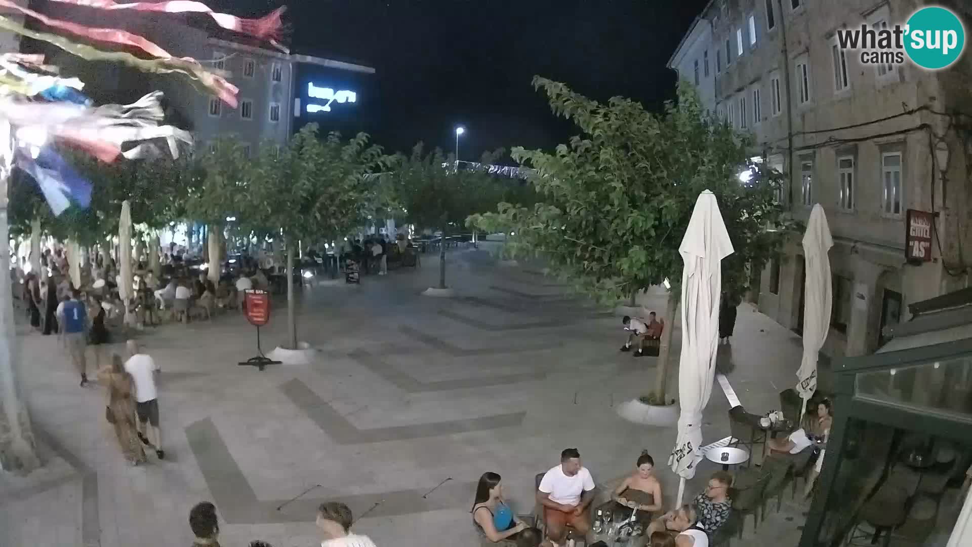 Zentrum der Stadt Senj – Pavlin platz – Live Cam Dalmatia