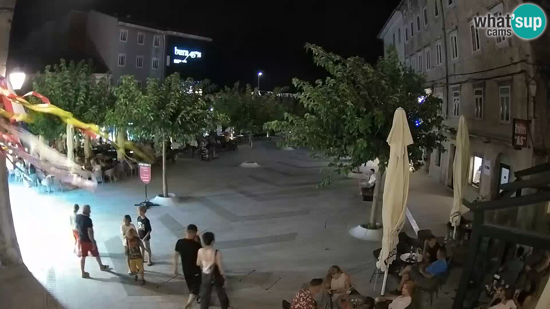 Center mesta Senj – Pavlinski trg – spletne kamere Dalmacija