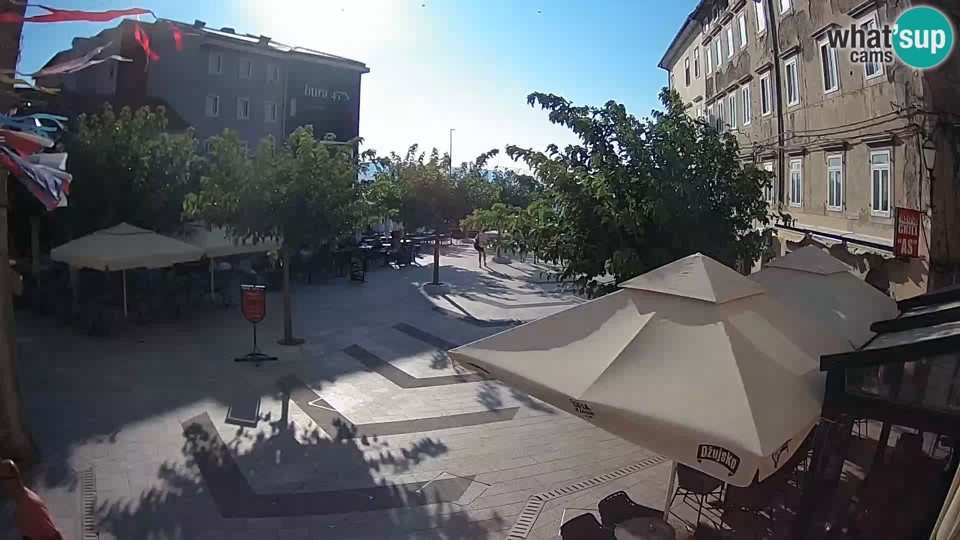 Center mesta Senj – Pavlinski trg – spletne kamere Dalmacija