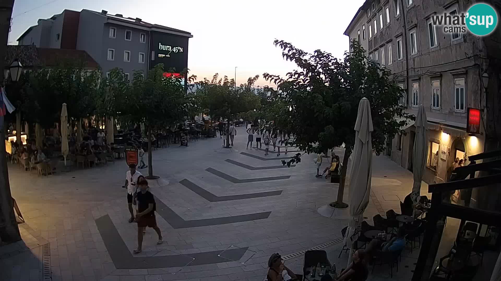 Zentrum der Stadt Senj – Pavlin platz – Live Cam Dalmatia