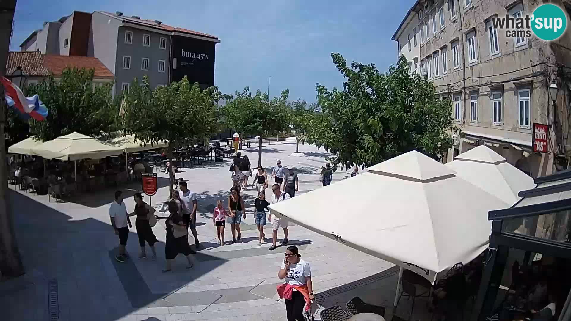 Center mesta Senj – Pavlinski trg – spletne kamere Dalmacija