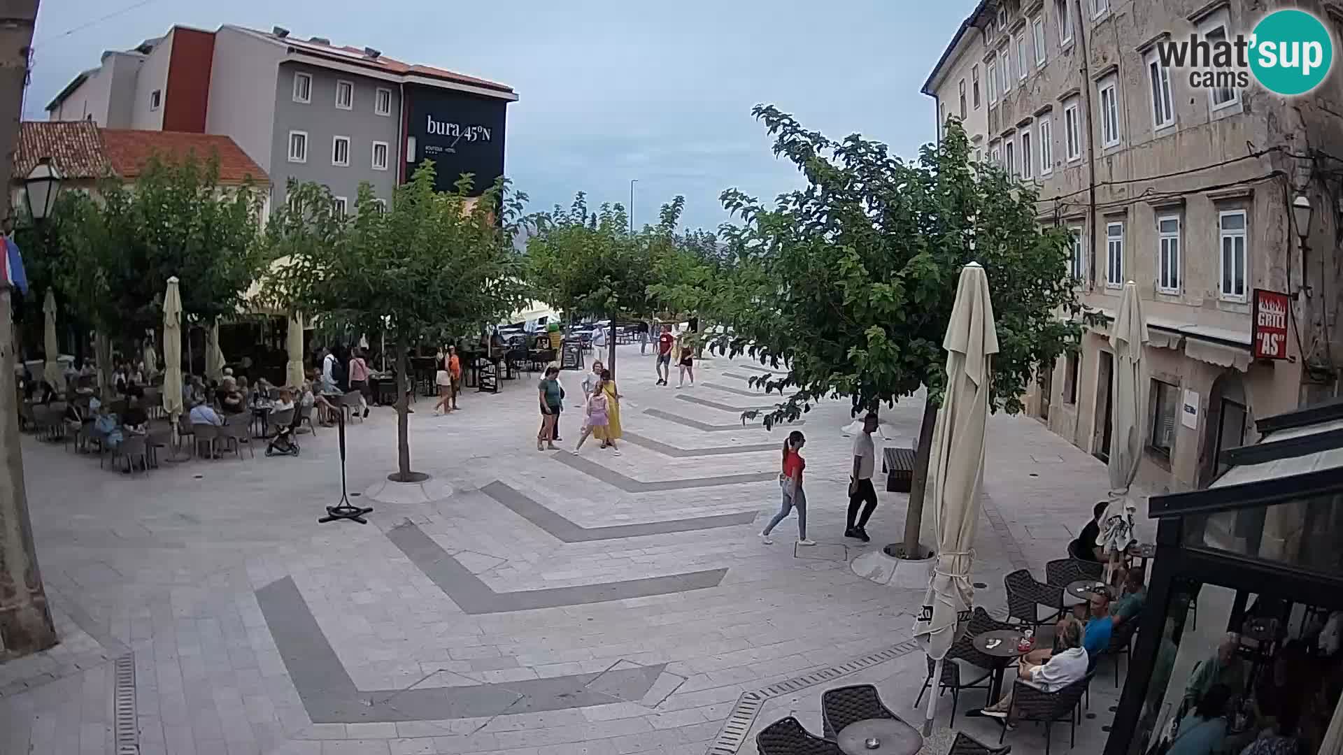 Zentrum der Stadt Senj – Pavlin platz – Live Cam Dalmatia